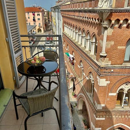 La Coccola Di Cuneo Apartment Bagian luar foto