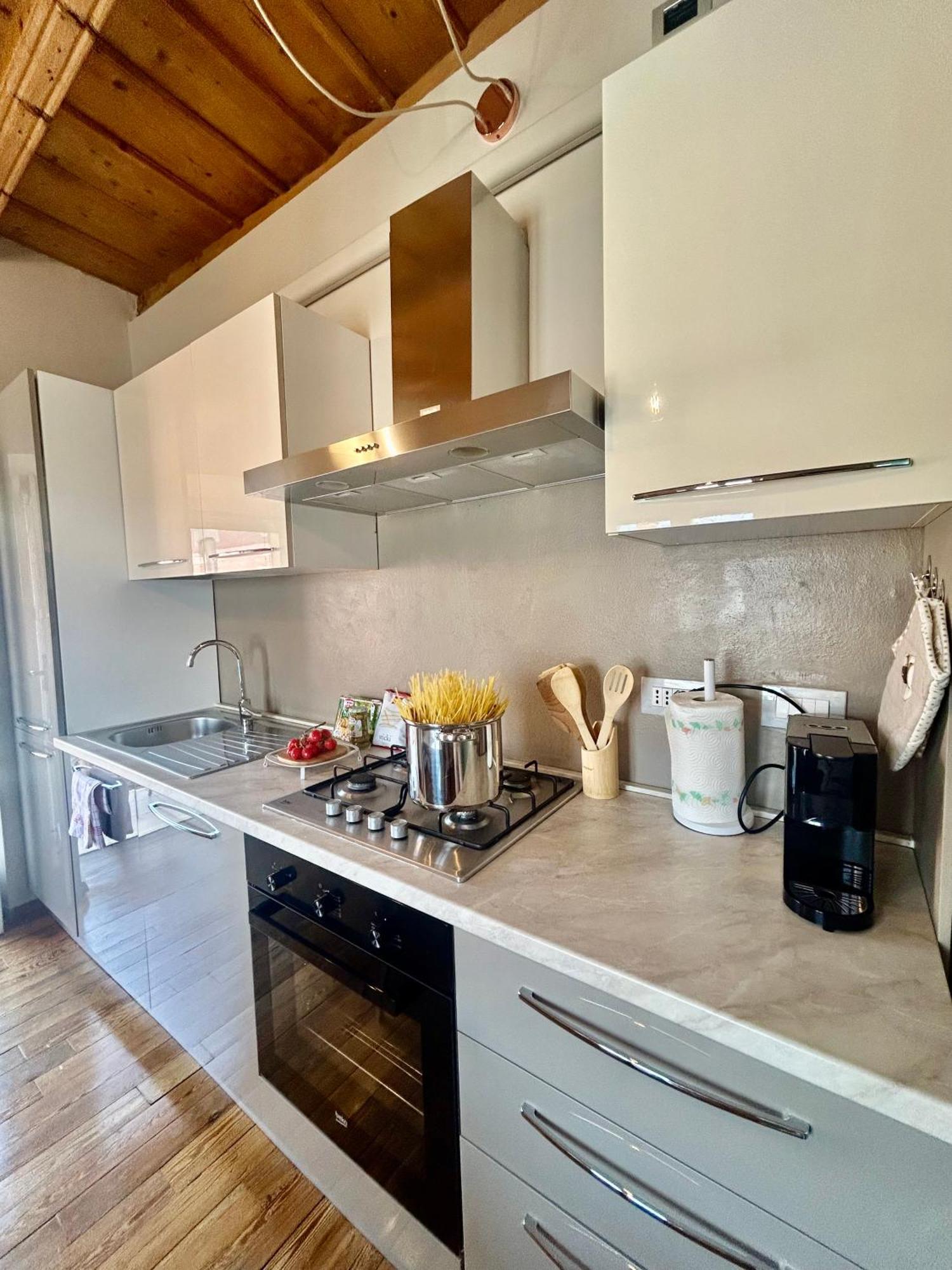 La Coccola Di Cuneo Apartment Bagian luar foto