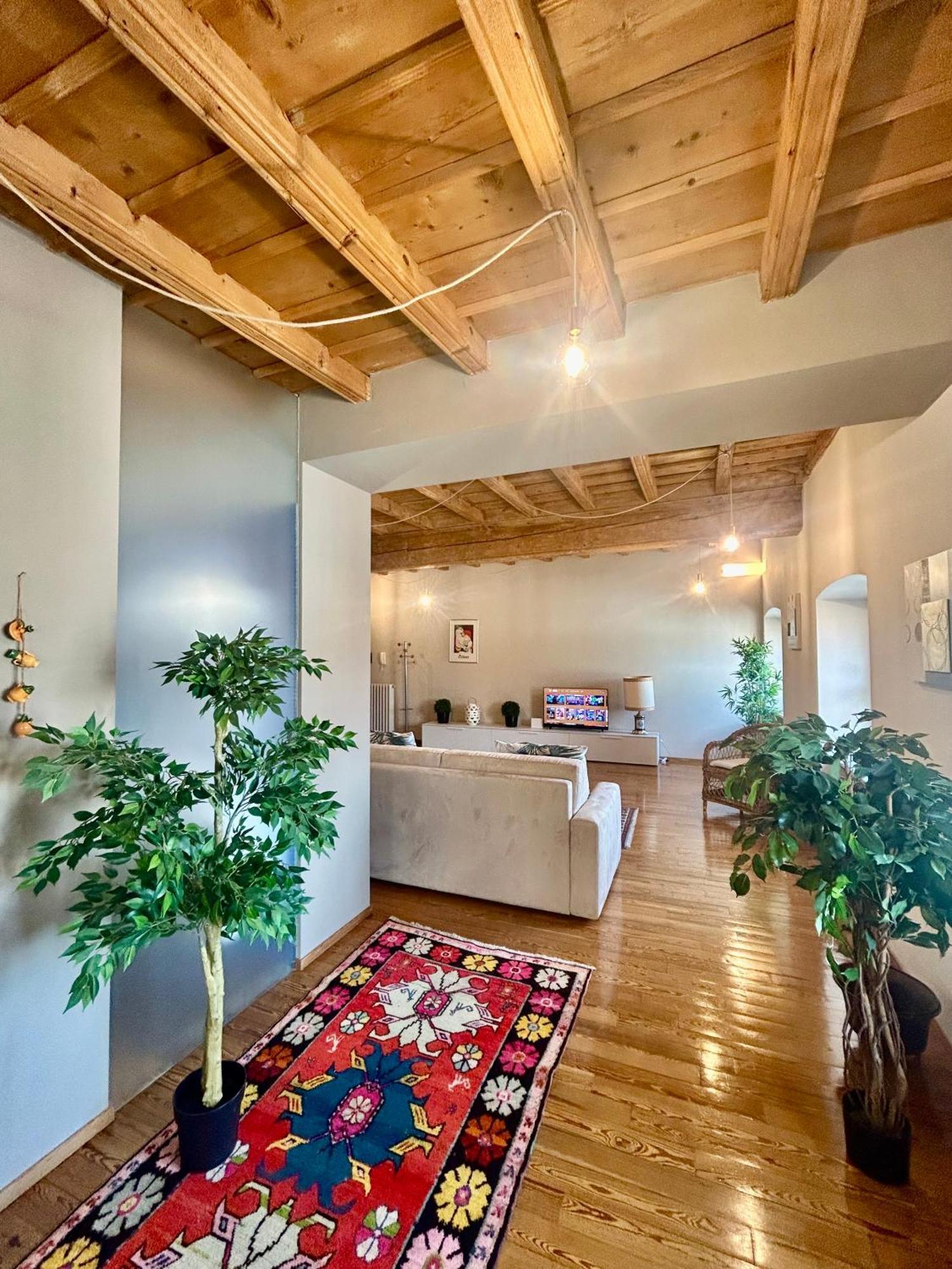La Coccola Di Cuneo Apartment Bagian luar foto